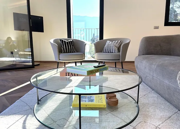 Sull'acqua - Lakefront Appartamento *